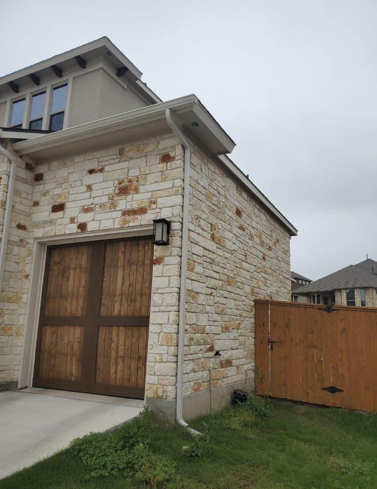 Gutter Repair - project photo 3